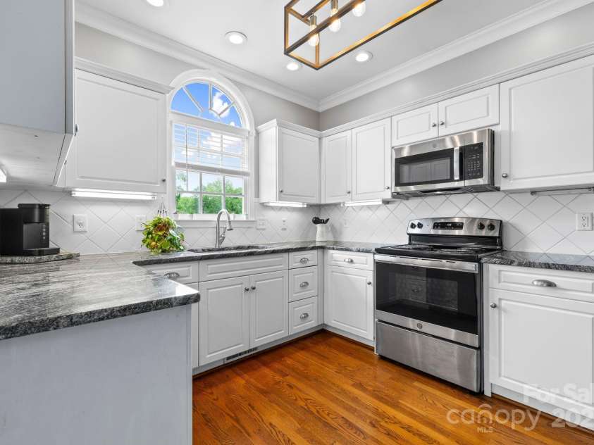1358 Colwick Lane, Rock Hill, SC 29732.  MLS# CAR4249276, YatesRealty ID 11318. Kitchen
