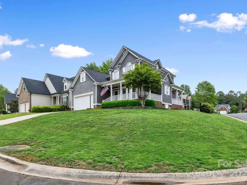 1358 Colwick Lane, Rock Hill, SC 29732.  MLS# CAR4249276, YatesRealty ID 11318. Spacious corner lot
