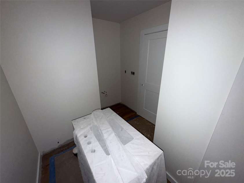 1721 Songbird Court, Lenoir, NC 28645.  MLS# CAR4287152, YatesRealty ID 1132. 