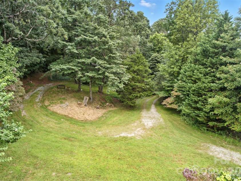3605 Skyuka Mountain Road, Columbus, NC 28722.  MLS# CAR4289447, YatesRealty ID 11320. 