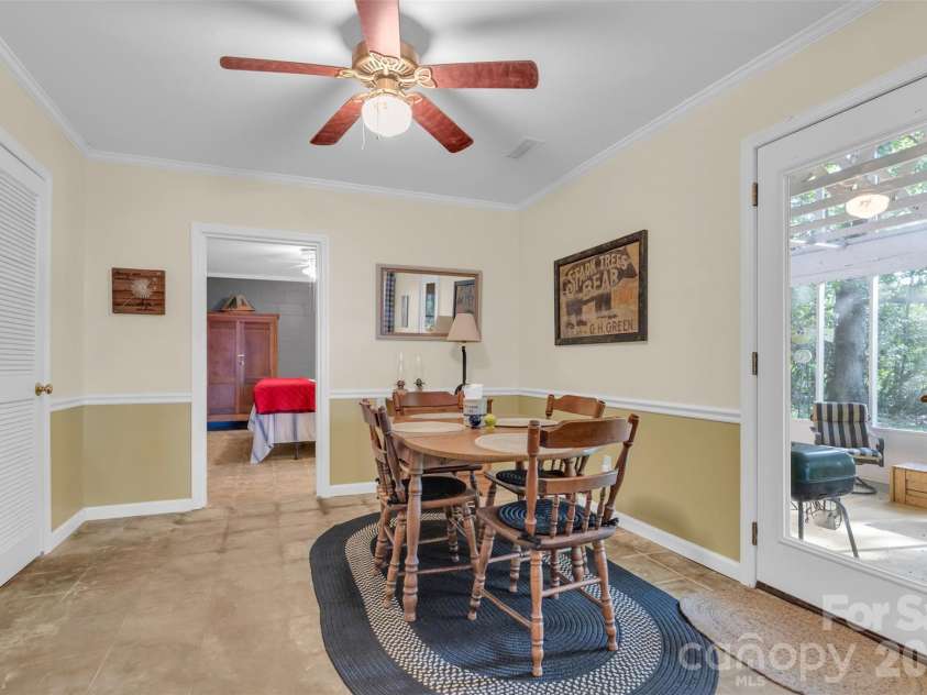 3605 Skyuka Mountain Road, Columbus, NC 28722.  MLS# CAR4289447, YatesRealty ID 11320. Dining Room