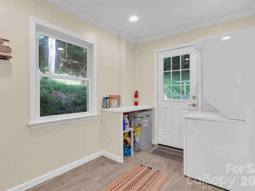 3605 Skyuka Mountain Road, Columbus, NC 28722.  MLS# CAR4289447, YatesRealty ID 11320. Mudroom