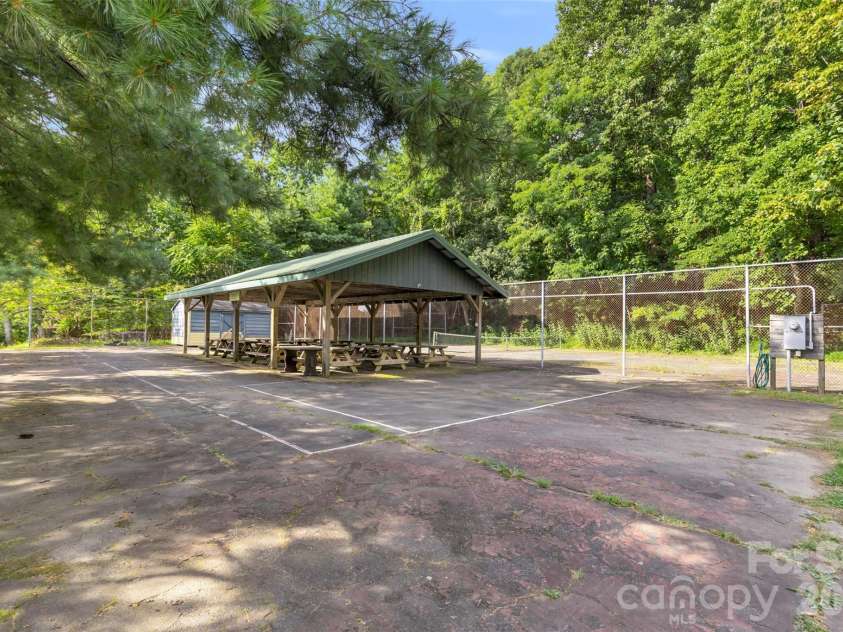3605 Skyuka Mountain Road, Columbus, NC 28722.  MLS# CAR4289447, YatesRealty ID 11320. Pavillon & Courts