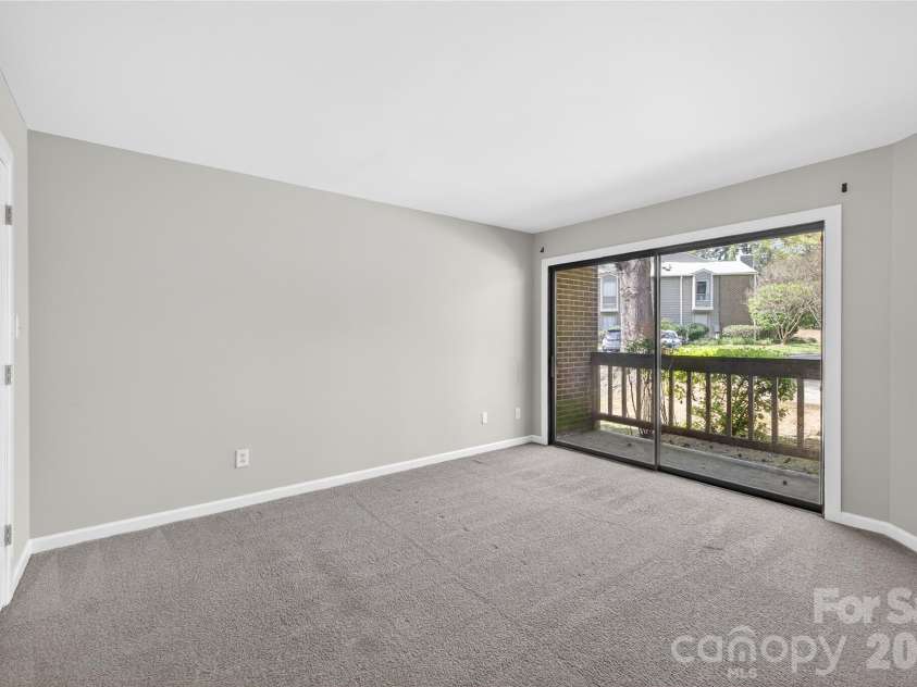 1612 Sharon Road, Charlotte, NC 28210.  MLS# CAR4364547, YatesRealty ID 11321. 