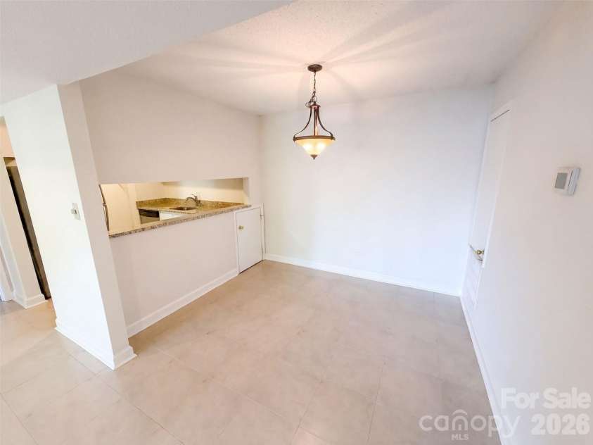 1612 Sharon Road, Charlotte, NC 28210.  MLS# CAR4415970, YatesRealty ID 11321. 
