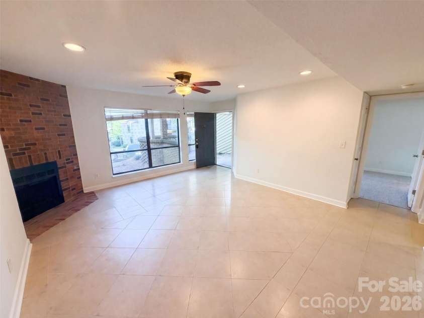 1612 Sharon Road, Charlotte, NC 28210.  MLS# CAR4415970, YatesRealty ID 11321. 