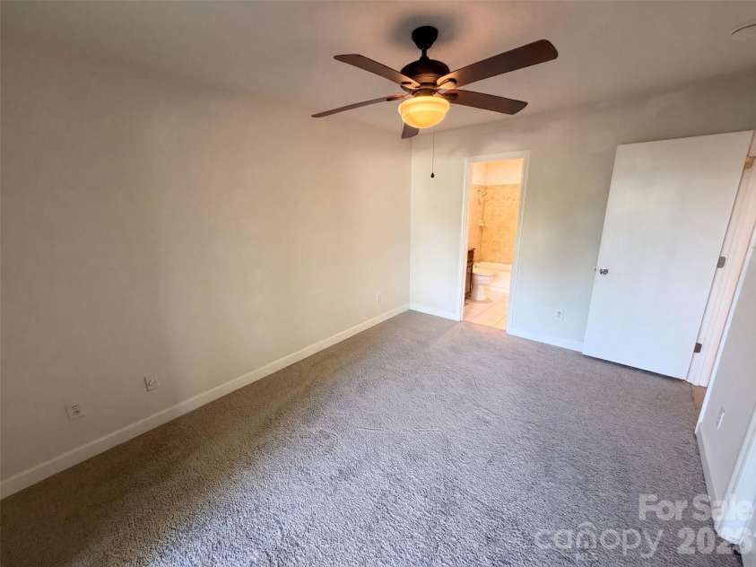 1612 Sharon Road, Charlotte, NC 28210.  MLS# CAR4415970, YatesRealty ID 11321. 