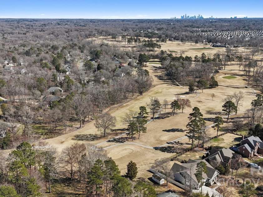 10620 Ford Road, Charlotte, NC 28214.  MLS# CAR4277781, YatesRealty ID 11322. 