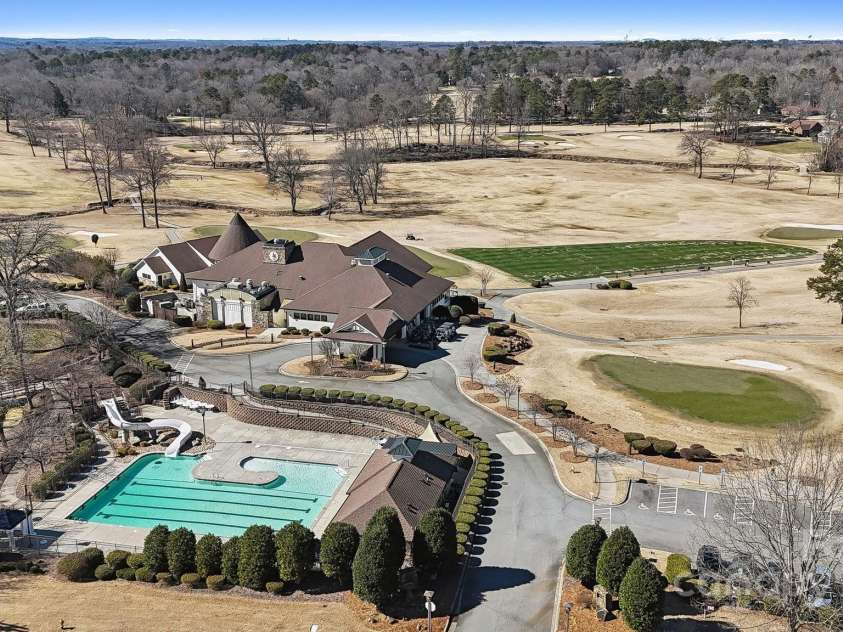 10620 Ford Road, Charlotte, NC 28214.  MLS# CAR4277781, YatesRealty ID 11322. 