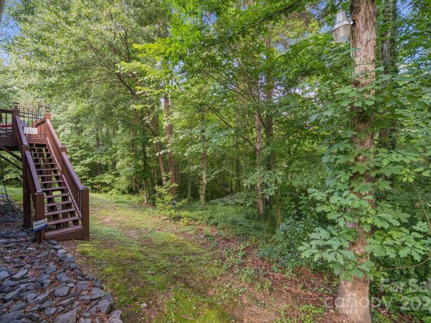 10620 Ford Road, Charlotte, NC 28214.  MLS# CAR4277781, YatesRealty ID 11322. 