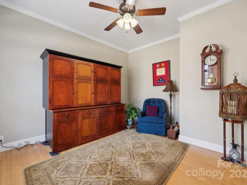 10620 Ford Road, Charlotte, NC 28214.  MLS# CAR4277781, YatesRealty ID 11322. 