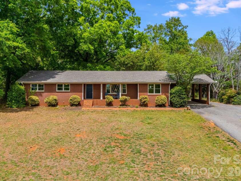 1737 Whitesides Road, Forest City, NC 28043.  MLS# CAR4358974, YatesRealty ID 11322. 