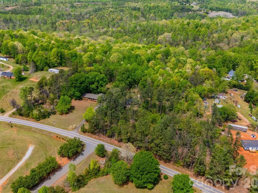 1737 Whitesides Road, Forest City, NC 28043.  MLS# CAR4358974, YatesRealty ID 11322. 