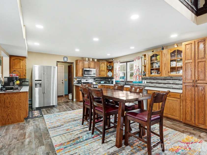 3361 47th Avenue Place, Hickory, NC 28601.  MLS# CAR4350708, YatesRealty ID 11323. Kitchen-previously furnished