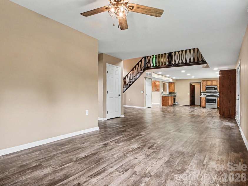 3361 47th Avenue Place, Hickory, NC 28601.  MLS# CAR4350708, YatesRealty ID 11323. Living Room/Kitchen Open Floor plan