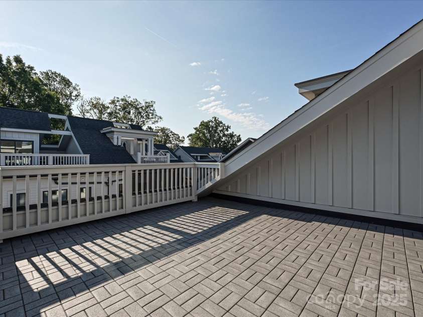 4121 Selwyn Walk Court, Charlotte, NC 28209.  MLS# CAR4237040, YatesRealty ID 11323. Terrace