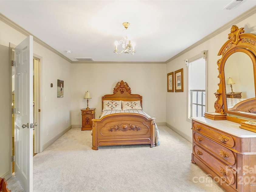 2634 Fox Ridge Road, Asheboro, NC 27205.  MLS# CAR4255934, YatesRealty ID 11324. 