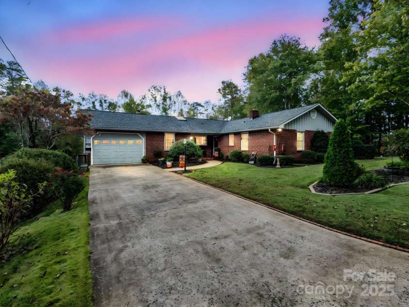 343 Nebraska Street, Spindale, NC 28160.  MLS# CAR4312863, YatesRealty ID 11325. 