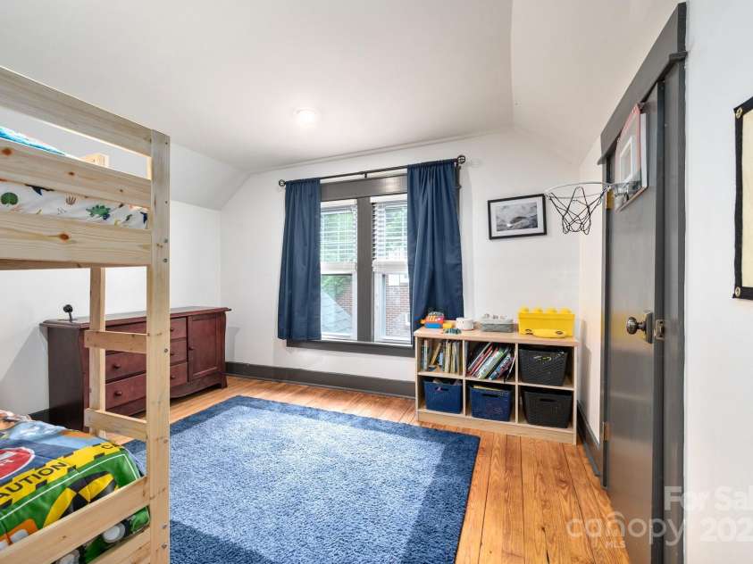 81 Bear Creek Road, Asheville, NC 28806.  MLS# CAR4253442, YatesRealty ID 11325. Cheery Third Bedroom