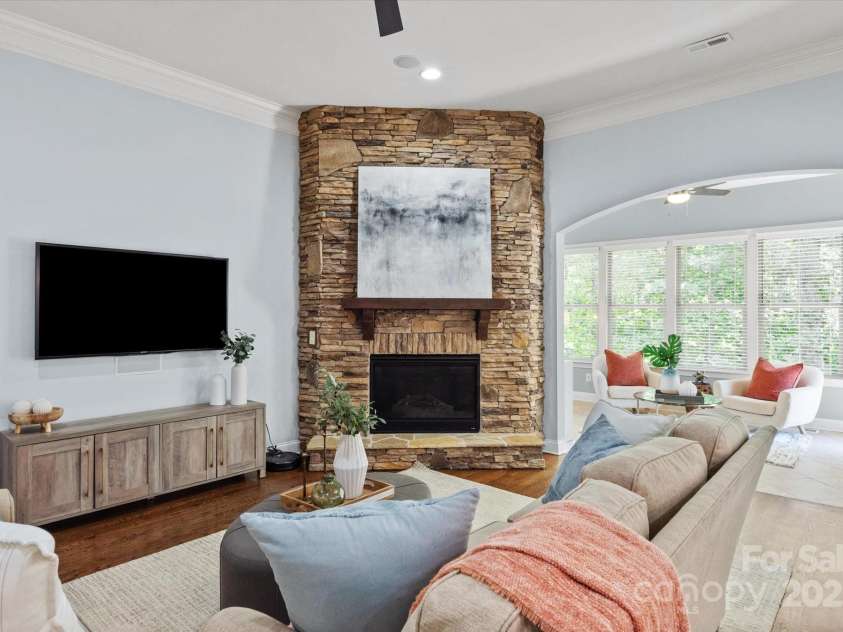 938 Rock Forest Way, Fort Mill, SC 29707.  MLS# CAR4252982, YatesRealty ID 11326. 