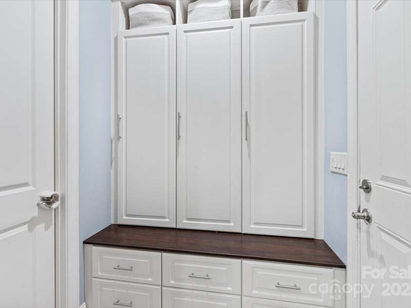 938 Rock Forest Way, Fort Mill, SC 29707.  MLS# CAR4252982, YatesRealty ID 11326. 