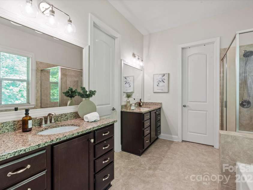 938 Rock Forest Way, Fort Mill, SC 29707.  MLS# CAR4252982, YatesRealty ID 11326. 