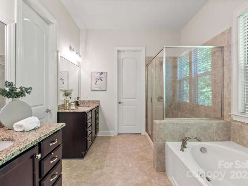 938 Rock Forest Way, Fort Mill, SC 29707.  MLS# CAR4252982, YatesRealty ID 11326. 