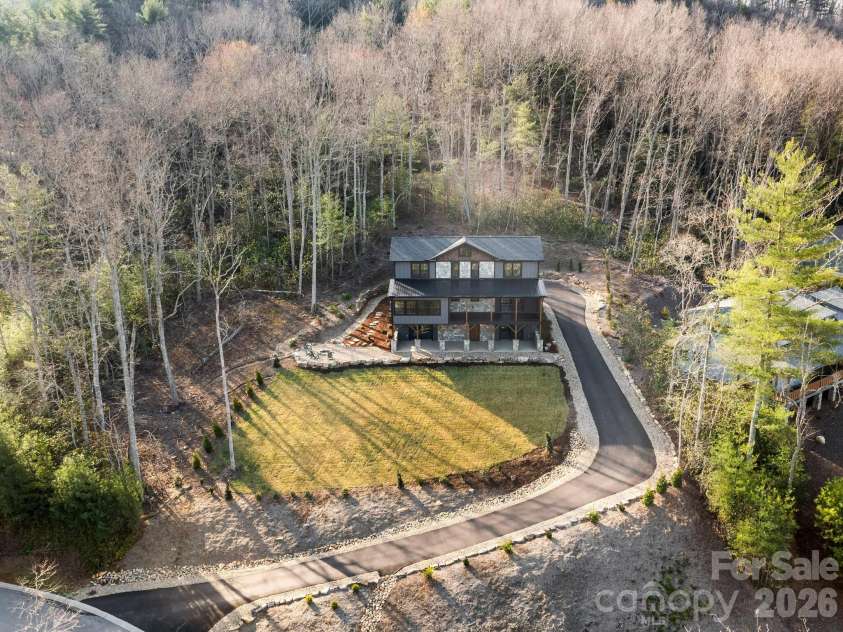 3 Erin Glen Court, Fairview, NC 28730.  MLS# CAR4316176, YatesRealty ID 11327. 