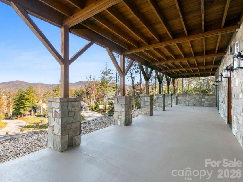 3 Erin Glen Court, Fairview, NC 28730.  MLS# CAR4316176, YatesRealty ID 11327. Patio