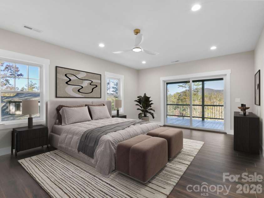 3 Erin Glen Court, Fairview, NC 28730.  MLS# CAR4316176, YatesRealty ID 11327. Primary Bathroom