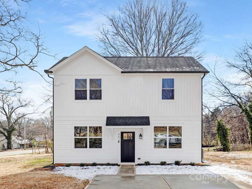 628 Old Salisbury Road, Statesville, NC 28677.  MLS# CAR4246047, YatesRealty ID 11327. 