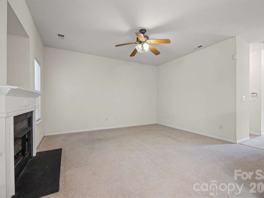479 Delta Drive, Fort Mill, SC 29715.  MLS# CAR4286590, YatesRealty ID 11328. 