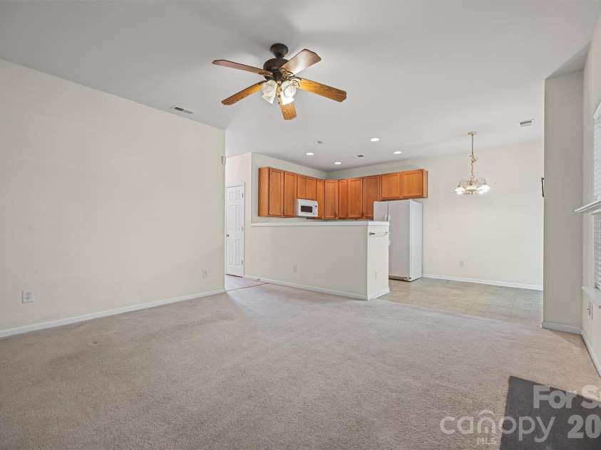 479 Delta Drive, Fort Mill, SC 29715.  MLS# CAR4286590, YatesRealty ID 11328. 