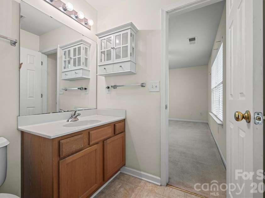 479 Delta Drive, Fort Mill, SC 29715.  MLS# CAR4286590, YatesRealty ID 11328. 
