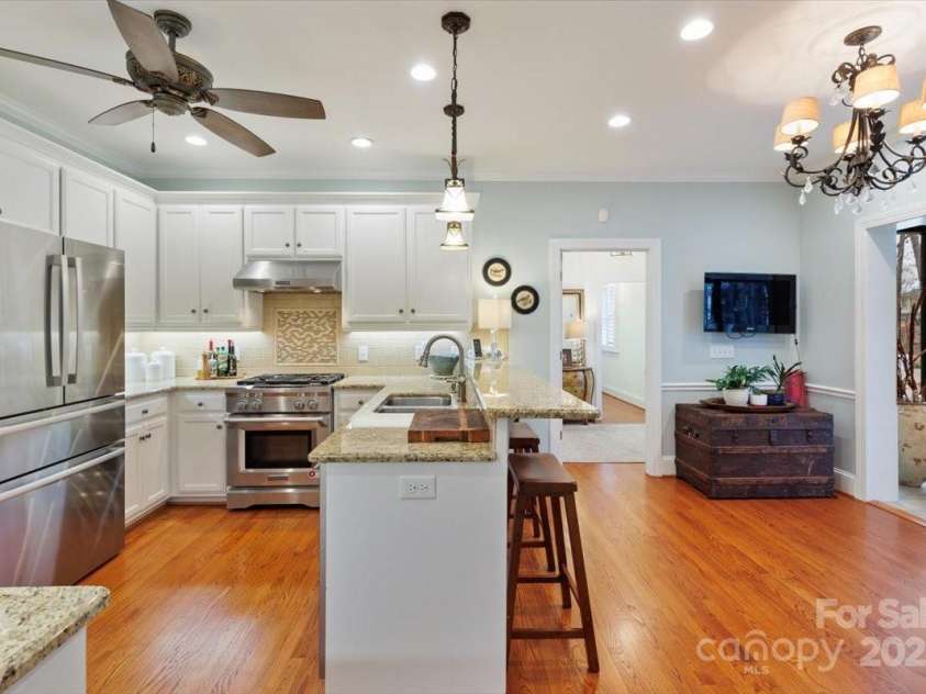 341 Beckwick Lane, Concord, NC 28025.  MLS# CAR4227845, YatesRealty ID 11329. 