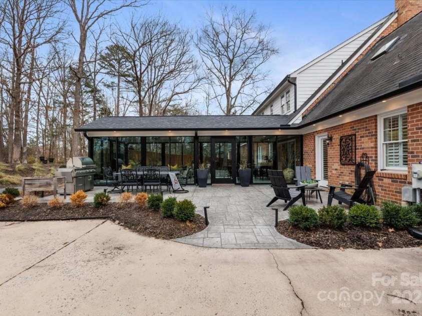 341 Beckwick Lane, Concord, NC 28025.  MLS# CAR4227845, YatesRealty ID 11329. 