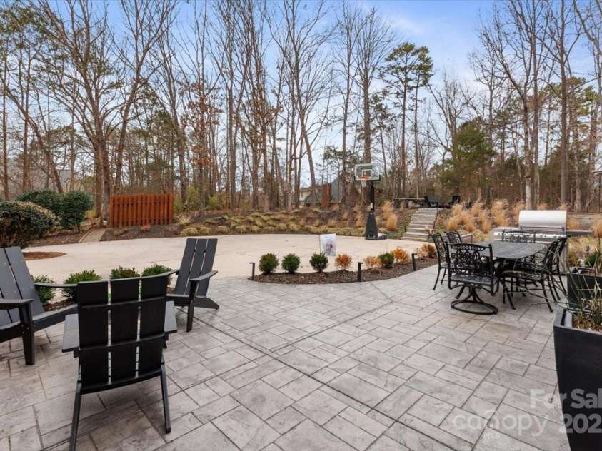 341 Beckwick Lane, Concord, NC 28025.  MLS# CAR4227845, YatesRealty ID 11329. 