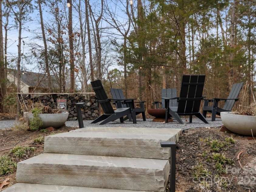 341 Beckwick Lane, Concord, NC 28025.  MLS# CAR4227845, YatesRealty ID 11329. 