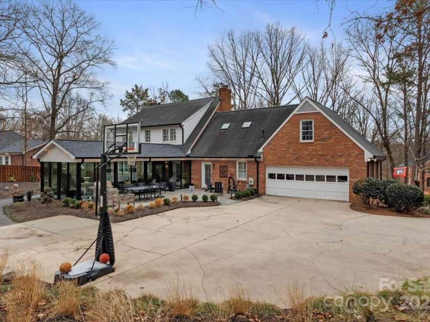 341 Beckwick Lane, Concord, NC 28025.  MLS# CAR4227845, YatesRealty ID 11329. 