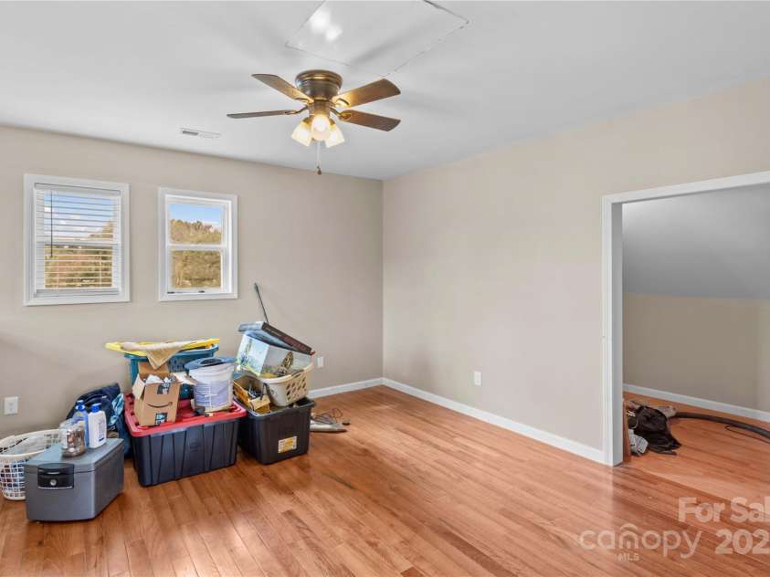 106 Emlee Street, Lexington, NC 27295.  MLS# CAR4312427, YatesRealty ID 1133. 