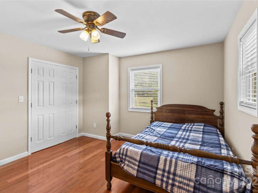 106 Emlee Street, Lexington, NC 27295.  MLS# CAR4312427, YatesRealty ID 1133. 
