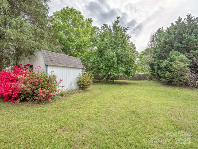 2603 Willis Drive, Harrisburg, NC 28075.  MLS# CAR4249217, YatesRealty ID 11330. 