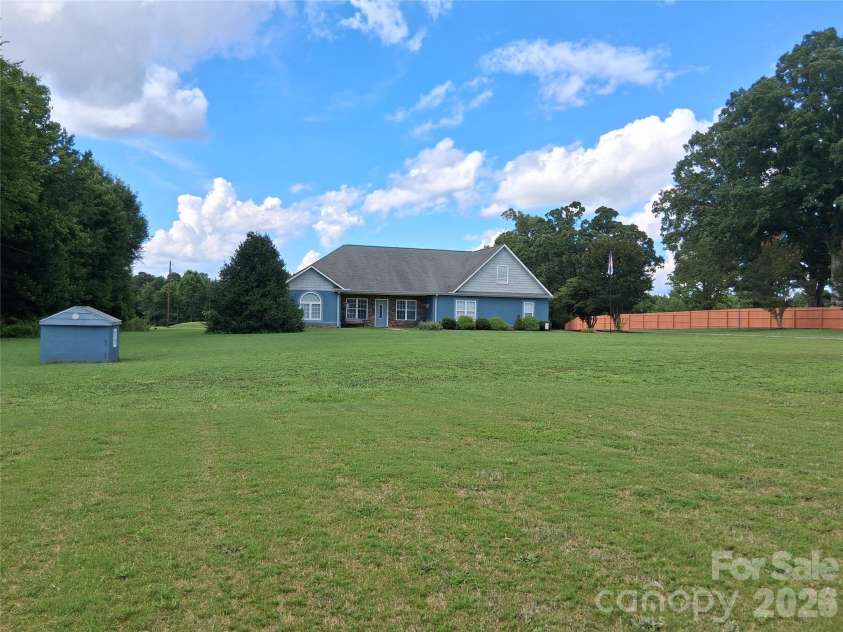 4330 Goodman Lake Road, Salisbury, NC 28146.  MLS# CAR4358277, YatesRealty ID 11331. 