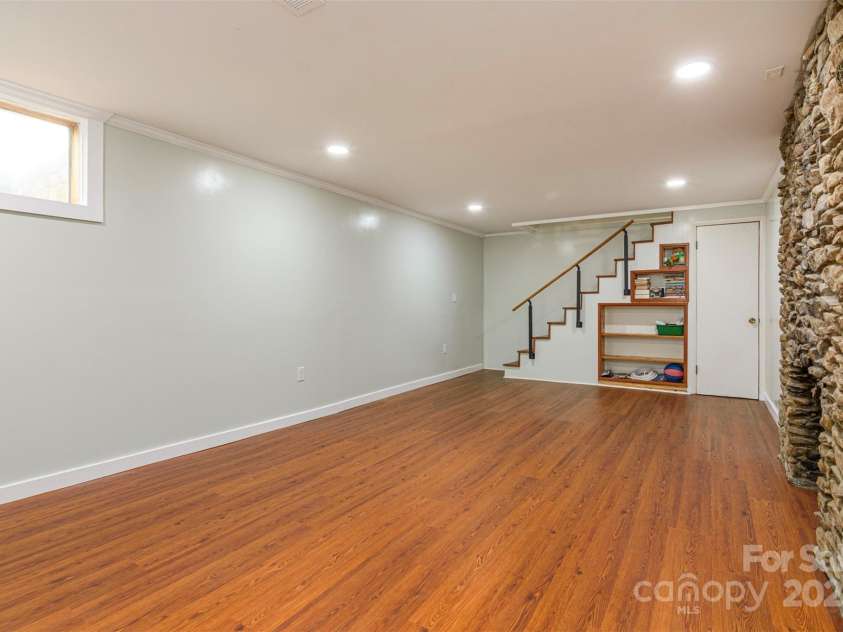 609 Old Mars Hill Highway, Weaverville, NC 28787.  MLS# CAR4251416, YatesRealty ID 11331. 