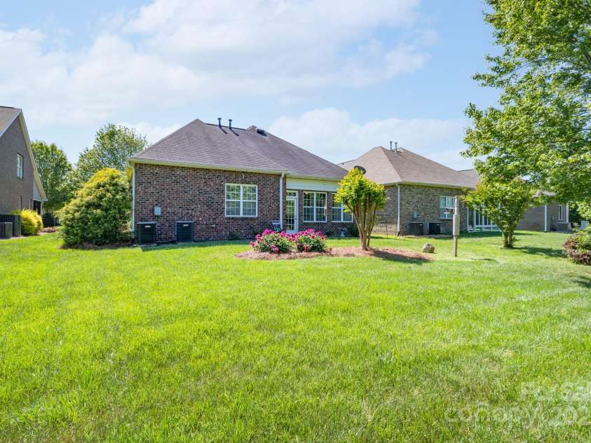11008 Round Rock Road, Charlotte, NC 28277.  MLS# CAR4251627, YatesRealty ID 11333. Rear Exterior