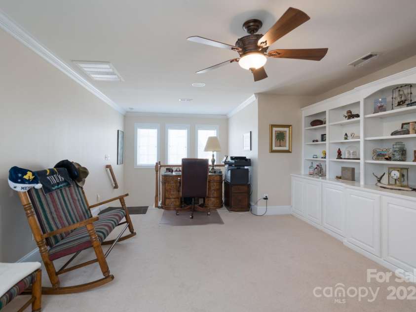 11008 Round Rock Road, Charlotte, NC 28277.  MLS# CAR4251627, YatesRealty ID 11333. Upper Level Loft