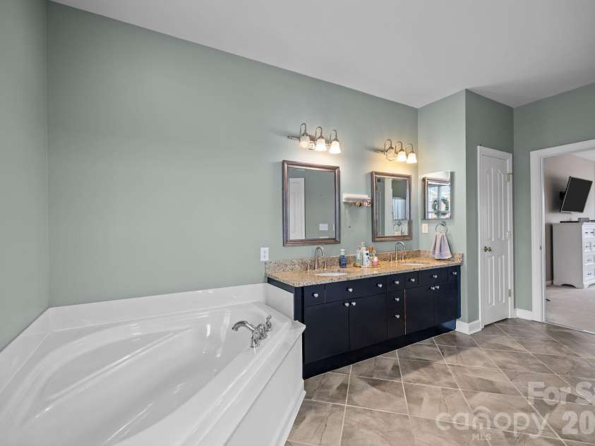 1002 Dataw Lane, Indian Trail, NC 28079.  MLS# CAR4329561, YatesRealty ID 11334. 