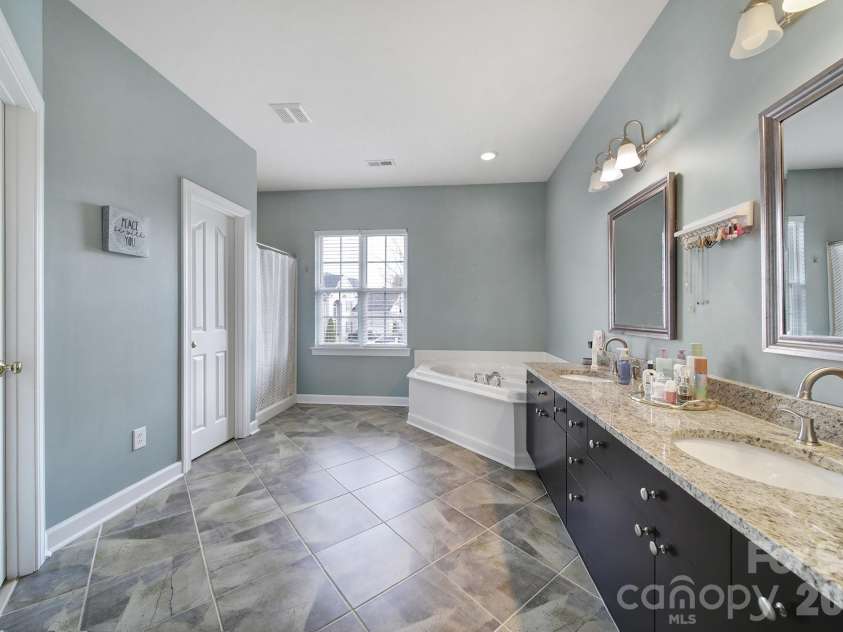 1002 Dataw Lane, Indian Trail, NC 28079.  MLS# CAR4329561, YatesRealty ID 11334. 