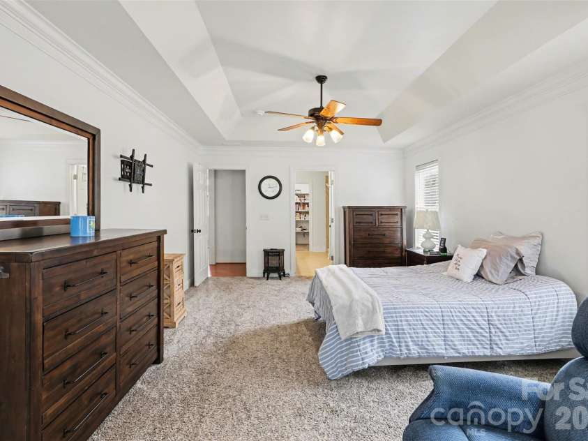 407 Oak Forest Lane, Salisbury, NC 28146.  MLS# CAR4352985, YatesRealty ID 11335. 