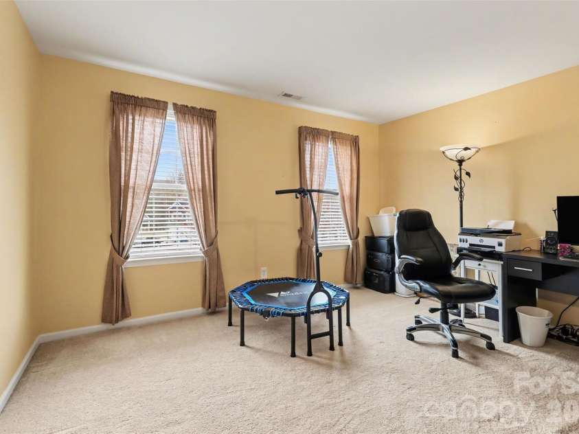 407 Oak Forest Lane, Salisbury, NC 28146.  MLS# CAR4352985, YatesRealty ID 11335. 